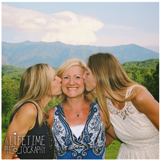 Blue-Green-Resort-Gatlinburg-TN-Family-Photographer-Reunion-Pictures-Pigeon-Forge-Knoxville-Smoky-Mountains-Sevierville-7