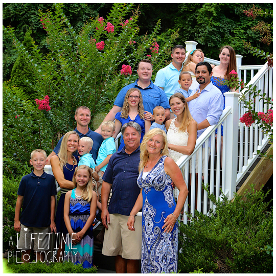 Blue-Green-Resort-Gatlinburg-TN-Family-Photographer-Reunion-Pictures-Pigeon-Forge-Knoxville-Smoky-Mountains-Sevierville-8