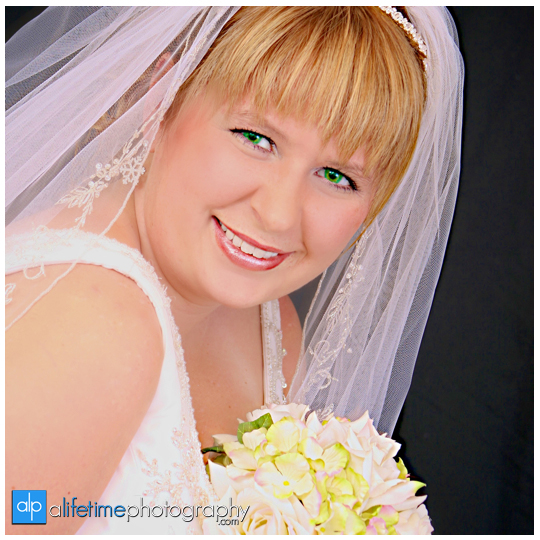 Bridal-Bride-Wedding-Photographer-photography-studio-indoor-shoot-dress-Knoxville-chattanooga-Johnson-City-Kingsport-Bristol-Tri-Cities-Jonesborough-Pigeon-Forge-Gatlinburg-TN-Smoky-Mountain-photos-pictures-6