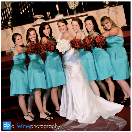 Bridesmaids_Bride_Photographer_Pictures_Wedding_Ceremony_Maryville_Knoxville_United_Fairview_Methodist_Church