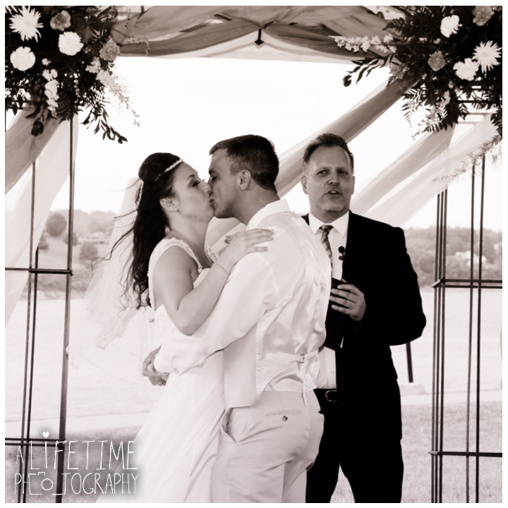 douglas-lake-angelos-at-the-point-wedding-photographer-dandridge-ceremony-bride-groom-newport-knoxville-pigeon-forge-smoky-mountains-gatlinburg-9