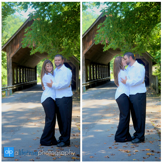 Engagement-session-ideas-dos-and-donts-what-to-expect-photographer-photography-Knoxville-TN-Johnson-City-Kingsport-Chattanooga-TN-4-what-to-expect-