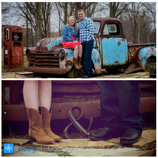 Engagement_Session-Engaged-Couple-Knoxville-TN-Volunteer-Landings_Downtown-Market-Square-UT-Gardens-Calhouns-On-The-River-Wedding_Photographer-Photography-Maryville-Clinton-Powell-Farragut-Seymour-Sevierville-Pigeon-Forge-Gatlinburg-Tennessee-13