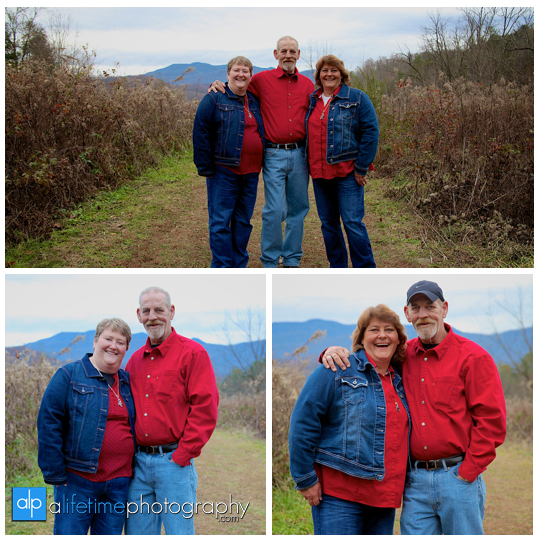 Family-Photographer-in-Gatlinburg-Pigeon-Forge-Tn-with-kids-large-reunion-session-Emerts-Cove-Covered-Bridge-Sevierville-Knoxville-Pittman-Center-Smoky-Mountains-9