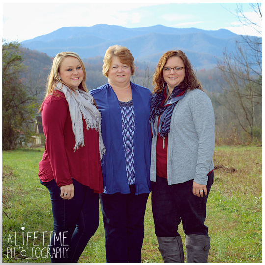 Gatlinburg-Family-Photographer-Pigeon-Forge-Smoky-Mountains-Pictures-Photo-shoot-Session-3