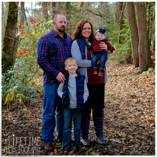 Gatlinburg-Family-Photographer-Pigeon-Forge-Smoky-Mountains-Pictures-Photo-shoot-Session-7
