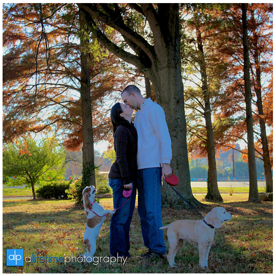 Knoxville-TN-Family-pet-Photographer-UT-Gardens-dogs-family-session-photo-shoot-pictures-13