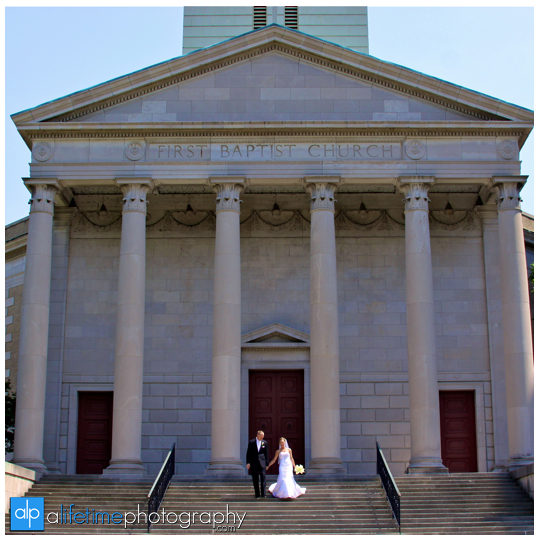 Knoxville_Wedding_Photographer_Downtown_First_Baptist_Church_Newlywed_Couple_Pictures_Photography_Pics_Portraits