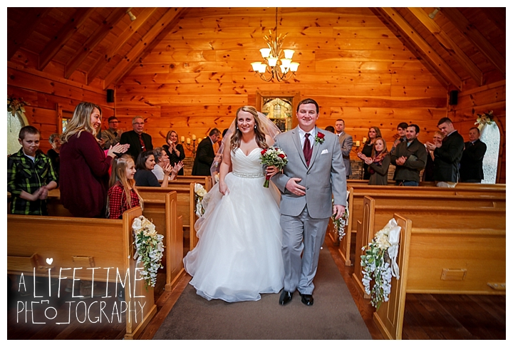 Little Log chapel Wedding Photographer Gatlinburg-Pigeon-Forge-Knoxville-Sevierville-Dandridge-Seymour-Smoky-Mountains-Townsend-Photos-Greenbriar Session-Professional-Maryville_0365