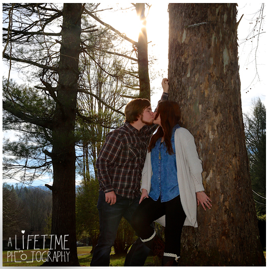 Marriage-proposal-photographer-engagement-wedding-pictures-session-surprise-Gatlinburg-Knoxville-Pigeon-Forge-Tn-Tennessee-Smoky-Mountains-6