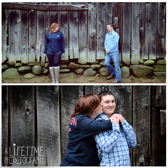 Proposal-Engagement-Photographer-Knoxville-Pigeon-Forge-Gatlinburg-Smoky-Mountains-Couple-2