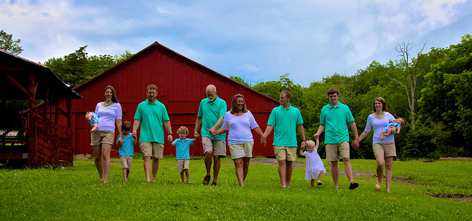 I Locked My Keys In My Car >> The Grammer Family | Farm Session | Sevierville, TN Photographer | A Lifetime Photography I Locked My Keys In My Car >> The Grammer Family | Farm Session | Sevierville, TN Photographer | A Lifetime Photography