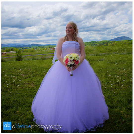Sevierville-Pigeon-Forge-Gatlinburg-Wedding-Photographer-Pathways-Church-Bride-Groom-Photography-Photos-Pictures-Knoxville-TN-Smoky-Mountain-Pictures_8