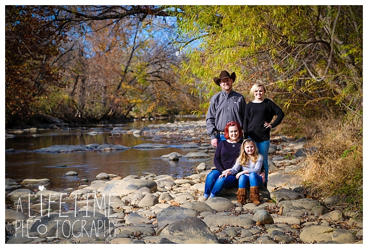 the-island-family-photographer-gatlinburg-pigeon-forge-knoxville-sevierville-dandridge-seymour-smoky-mountains-townsend-baby-photos-session-professional_0037