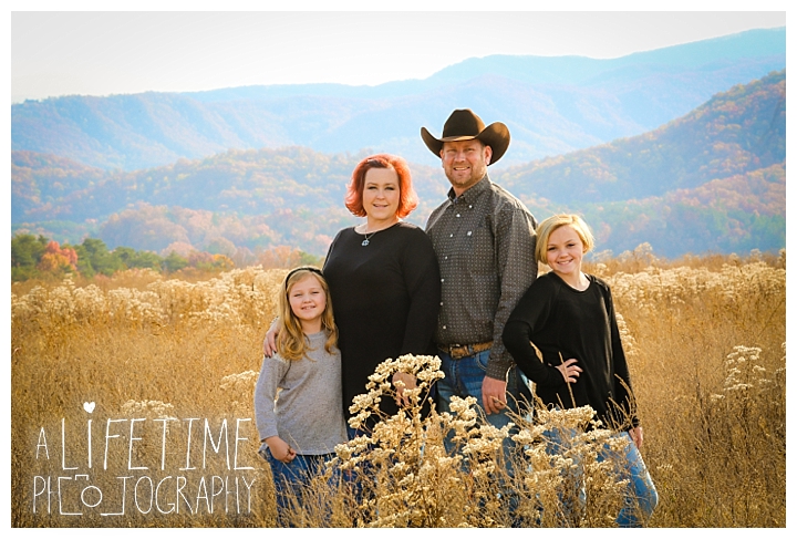 the-island-family-photographer-gatlinburg-pigeon-forge-knoxville-sevierville-dandridge-seymour-smoky-mountains-townsend-baby-photos-session-professional_0044