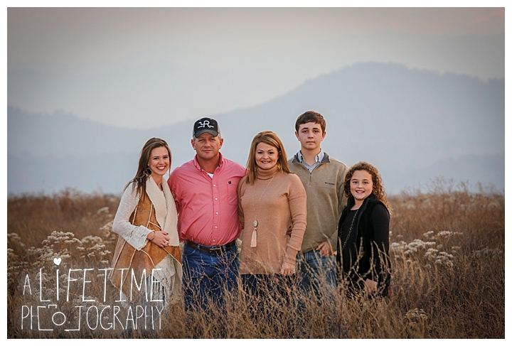 the-island-family-photographer-gatlinburg-pigeon-forge-knoxville-sevierville-dandridge-seymour-smoky-mountains-townsend-baby-photos-session-professional_0057