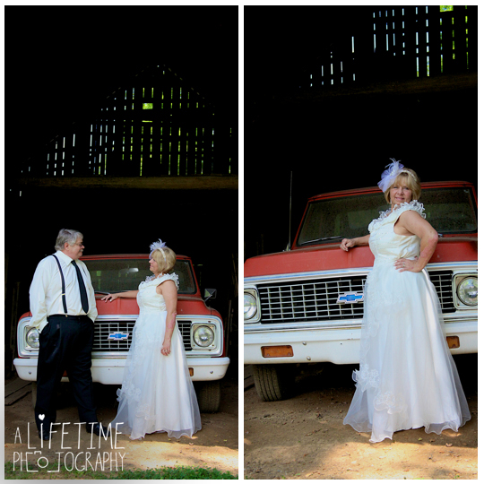 Vintage-Anniversary-Session-couple-Gatlinburg-Photographer-Vacation-Pictures-Pigeon-Forge-Emerts-Cove-Covered-Bridge-Sevierville-Knoxville-Pittman-Center-Cosby-Smoky-Mountains-3