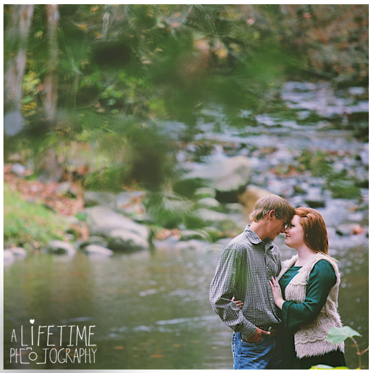 anniversary-couples-Photographer-photo-shoot-fall-Emerts-Cove-Covered-Bridge-Gatlinburg-Pigeon-Forge-Tennessee-Sevierville-Smoky-Mountain-7