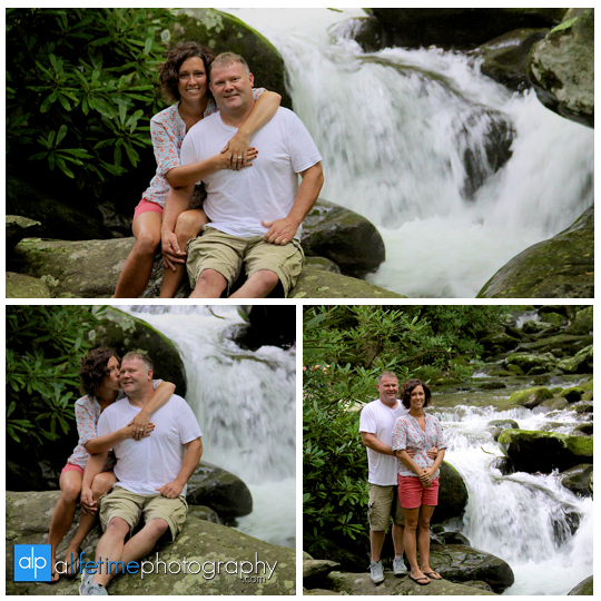 marriage-proposal-wedding-engagement-ring-marry-me-getting-engaged-ideas-Gatlinburg-TN-Photographer-Secretly-photographed-photographing-photography-pictures-kids-fiance-engaged-couple-Pigeon-Forge-National-Park-Smoky-Mountians-11