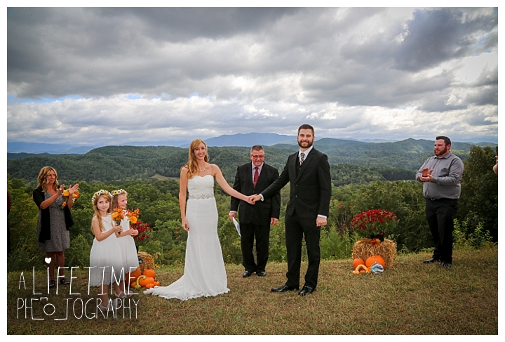 wedding-photographer-smoky-mountains-foothills-parkway-the-sink-gatlinburg-pigeon-forge-seviervile-knoxville-townsend-tennessee_0090