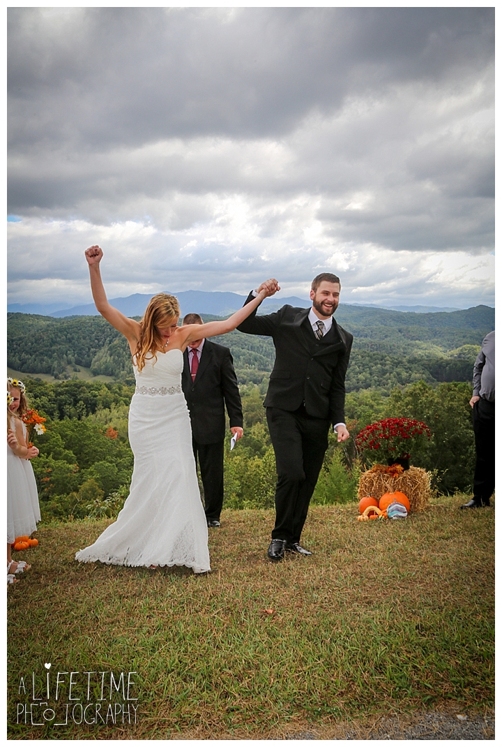 wedding-photographer-smoky-mountains-foothills-parkway-the-sink-gatlinburg-pigeon-forge-seviervile-knoxville-townsend-tennessee_0091